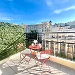 Charming With Terrace Appartamento *
