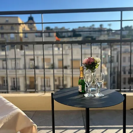 Charming With Terrace Διαμέρισμα Νίκαια
