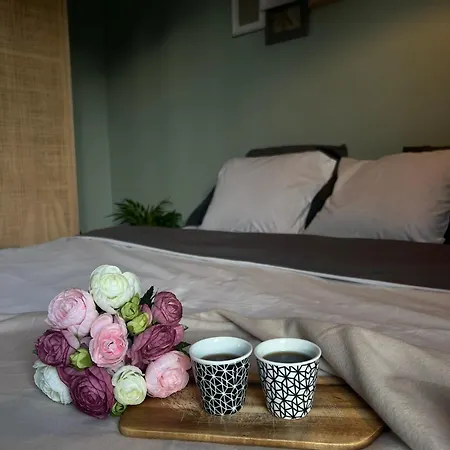 Charming With Terrace Apartamento *